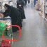 В новосибирском гипермаркете заметили монахинь, покупающих пиво - Om1.Ru