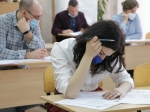 Омские родители первыми сдают ЕГЭ по русскому языку