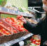 Надзорные органы нашли точки продажи просроченными продуктами в Омской области - 12 канал