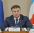 Виталий Хоценко потребовал усилить контроль за уборкой наледи с крыш зданий и жилых домов - Правительство Омской области