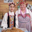 Юная Василиса Кулик из образцового фольклорного коллектива «Дивно» поздравила бабушку с наступающим 8 Марта - Omsk-news.net