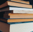 Треть омичек не станут встречаться с партнером, не читающим книги - РИА Омск-информ