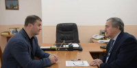 Виталий Хоценко провел рабочую встречу с главой Нижнеомского района Анатолием Стадниковым - Правительство Омской области