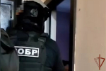 В Омском районе сотрудники СОБР Росгвардии оказали содействие полиции в задержании подозреваемого в вымогательстве крупной суммы денег