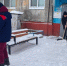 Более 300 омских дворников вышли на очистку дворовых территорий от снега - 12 канал