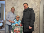 Валерий Студеникин поздравил ветеранов с новогодними праздниками