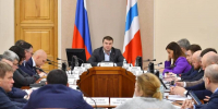 Губернатор Хоценко дал поручение главам муниципалитетов провести обследование всех мемориалов в области - Газета Омский пригород