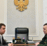 Виталий Хоценко встретился с участником СВО Анатолием Черкашиным, вернувшимся с военной службы на прежнее место работы - Правительство Омской области