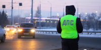 Названы самые аварийные часы в Омске, когда случается около 30 % всех аварий - Om1.Ru