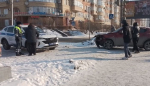 В утренней аварии в центре Омска пострадали две девушки