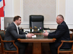 Виталий Хоценко провел рабочую встречу с исполняющим полномочия главы Знаменского района Евгением Леухиным