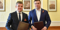 Виталий Хоценко и Роман Карманов подписали соглашение между Президентским фондом культурных инициатив и Правительством Омской области - Правительство Омской области