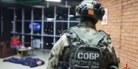При силовой поддержки СОБР Росгвардии пресечена деятельность нелегального клуба в Омске - Росгвардия