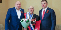 Хоценко и Шелест вручили участникам Великой Отечественной войны удостоверения «Почётный гражданин Омска» - СуперОмск