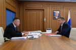 Виталий Хоценко обсудил с главой Минстроя России Иреком Файзуллиным развитие жилищного строительства и благоустройства в регионе 
