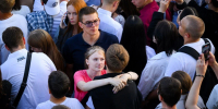 В День молодежи омичи станцевали «Медлячок» на Соборной площади - Комсомольская Правда