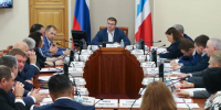 Губернатор Омской области Виталий Хоценко поручил активизировать подготовку образовательных учреждений к новому учебному году - Минобразования Омской области