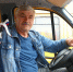 Виталий Хоценко вручил ключи от новых школьных автобусов - Комсомольская Правда