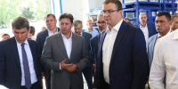 Виталий Хоценко и глава Трансмашхолдинга Кирилл Липа открыли в Омске новый цех по производству печатных плат - Правительство Омской области