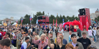 На старт Сибирского международного марафона в Омске вышли тысячи участников - РИА Омск-информ