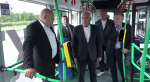 Мэр Шелест прокатил на электробусе омских чиновников