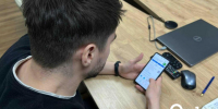 Омичи не смогут покупать телефоны без мессенджера MAX - Om1.Ru