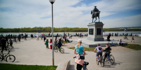 Велосезон в Омске стартовал с 35-километрового заезда по асфальту и грунту. Фото: Илья Петров - ИА Омск здесь
