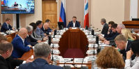Губернатор Виталий Хоценко поручил продолжить работу ликвидации последствий непогоды в Омске и Таврическом районе - 12 канал