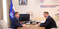 Виталий Хоценко представил Владимиру Якушеву планы по работе реготделения «Единой России» в Омской области - Единая Россия