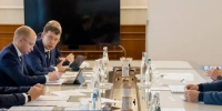 Обновление набережной Тухачевского обсудили на встрече Виталий Хоценко и министр транспорта Андрей Никитин - ИА Омскрегион