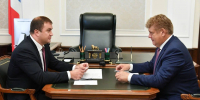 Анатолий Серышев и Виталий Хоценко обсудили приоритетные направления развития Омской области - Правительство Омской области