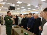 Для призывной молодежи проводят мастер-классы знакомства с военными специальностями