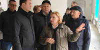 Виталий Хоценко: «Контроль за соблюдением сроков и увеличением численности рабочих должен быть максимальным» - Минобразования Омской области