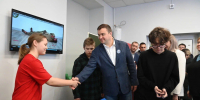 Глава региона Виталий Хоценко посетил открывшийся после капремонта детский сад и обновленную школу в Любино - Минобразования Омской области