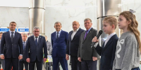 Хоценко принял участие в отправке очередного гуманитарного груза в зону СВО - ИА Новый Омск