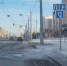 Вода течет на дорогу: на бульваре Архитекторов в Омске прорвало трубу - РИА Омск-информ