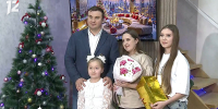 Виталий Хоценко в преддверии Нового года исполнил заветные желания двух сестёр из Тары - 12 канал