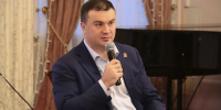 Виталий Хоценко пообщается с омскими журналистами в День российской печати - 12 канал