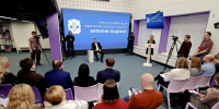 Виталий Хоценко объяснил, как регион распоряжается рекордным урожаем зерна - Правительство Омской области