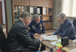 Руководители областного и городского парламентов обсудили со студентами-спасателями  подготовку к чрезвычайным ситуациям