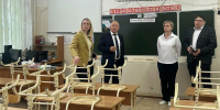 Оксана Фадина проверила готовность школ Любинского района к капремонту - 12 канал