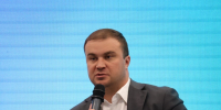 Омский губернатор Хоценко проводит день рождения на работе - СуперОмск