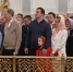 Виталий Хоценко с дочкой и супругой приняли участие в Пасхальном богослужении - Вечерний Омск