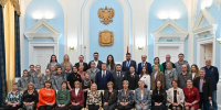 Виталий Хоценко поздравил ветеранов баскетбольной команды «Нефтяник-Титан» с 60-летием клуба - Вечерний Омск