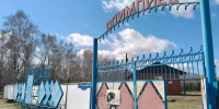 Виталий Хоценко начал поездку в Омский район с посещения спортивного комплекса «Олимпиец» - Газета Омский пригород