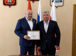 Мэр города и руководители муниципалитета награждены за развитие местного самоуправления.