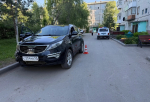 В Омской области во дворе дома под машину попал пятилетний мальчик