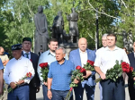 Виталий Хоценко и Рустам Минниханов открыли в Омске памятник Герою Советского Союза Мусе Джалилю