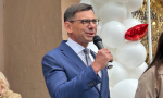 Депутат Госдумы Игорь Антропенко посетил линейки в омских лицеях № 66 и 143