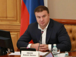 Виталий Хоценко поручил направить дополнительные средства на стипендии будущим педагогам
